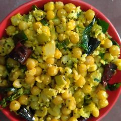 A picture of Coconut Mango White Peas Pattani Sundal.