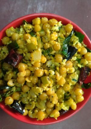 A picture of Coconut Mango White Peas Pattani Sundal.