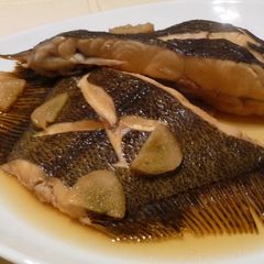 A picture of Lightly Flavored Simmered Flounder.