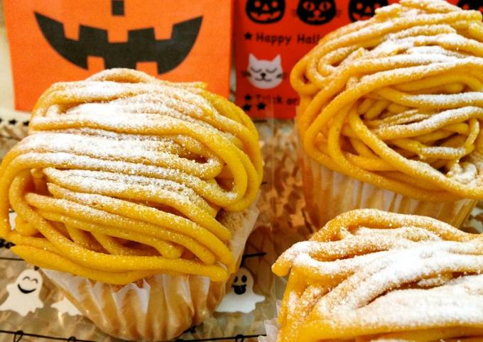 Halloween Themed Kabocha Squash Mont Blanc Cupcakes