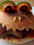 Vickys Halloween Man-Eating Bun Decorating Idea