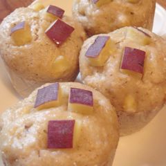 A picture of Oatmeal and Sweet Potato Steamed Bread.