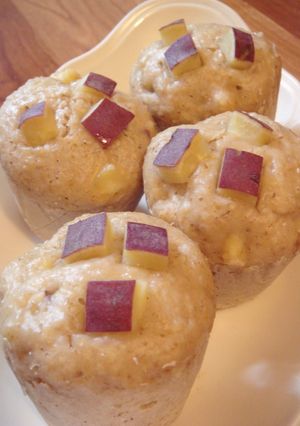 A picture of Oatmeal and Sweet Potato Steamed Bread.