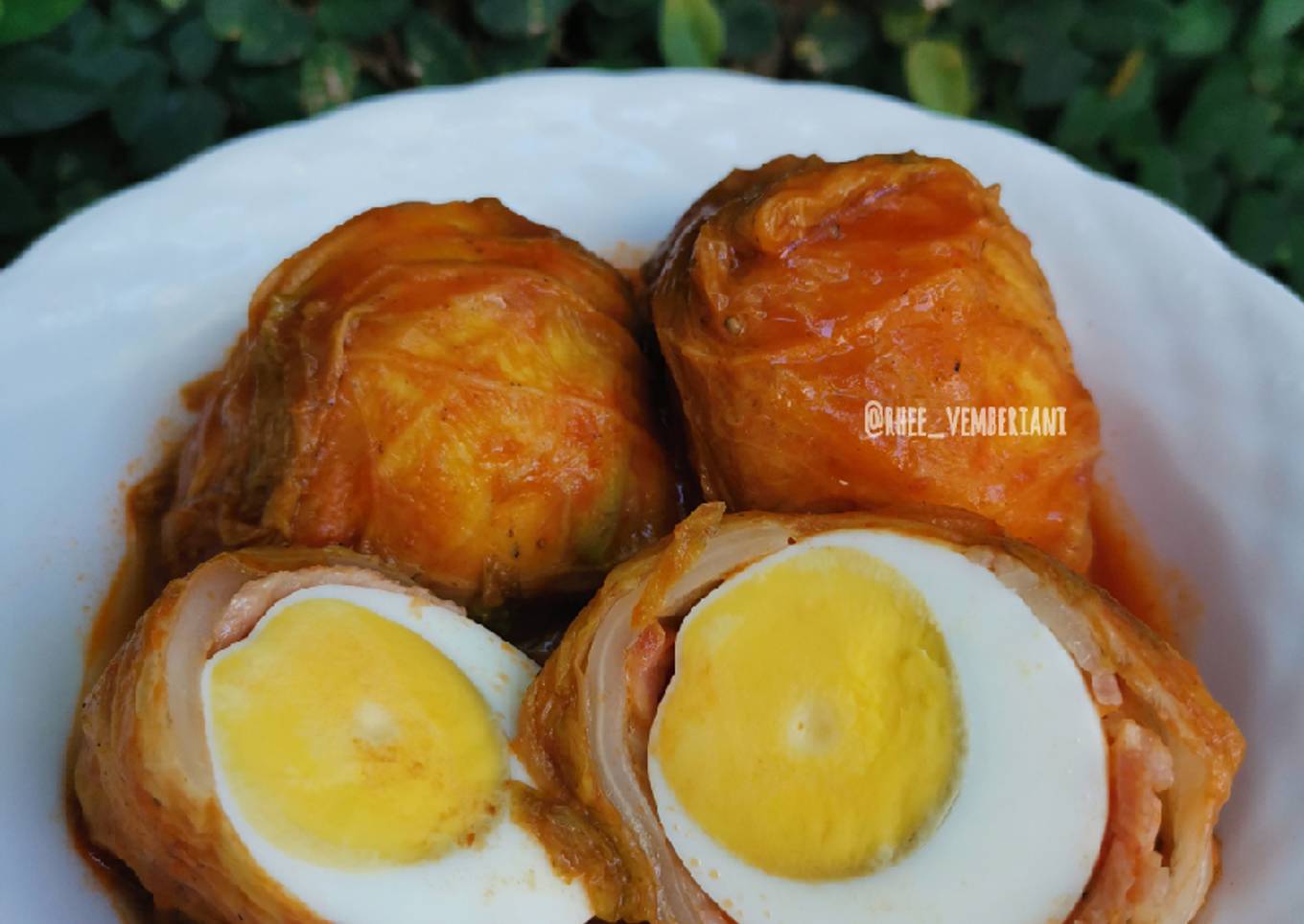 Rolled Napa Cabbage (Sawi Putih isi Telor)