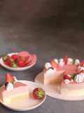 🍓 Strawberry Mousse Cake