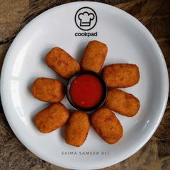 A picture of Potato nuggets.