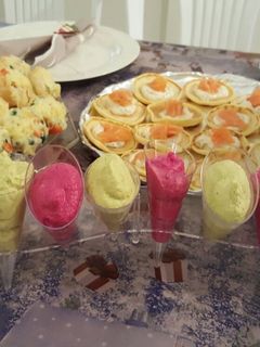 صورة لوصفة حمص بطحينة ملون