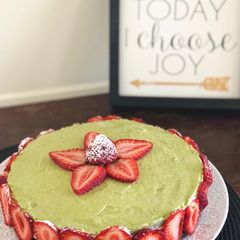 A picture of No Bake Matcha Cheesecake.