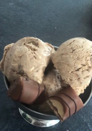O poză a rețetei Înghețată kinder bueno.