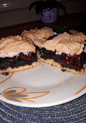 Meggyes-Mákos Habos sütemény recept fotója