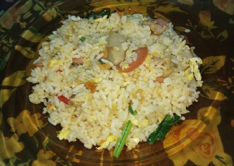 Nasi Goreng Pelangi