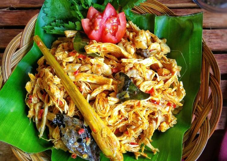 Cara Gampang Menyiapkan Ayam Suwir Bali, Bisa Manjain Lidah