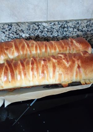 Una foto de Pan de queso y jamón