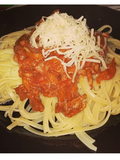 Una foto de Pasta boloñesa Italiana