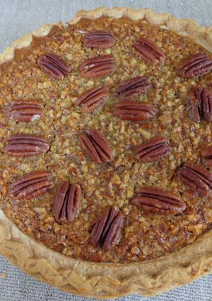 A picture of Pecan Pie.