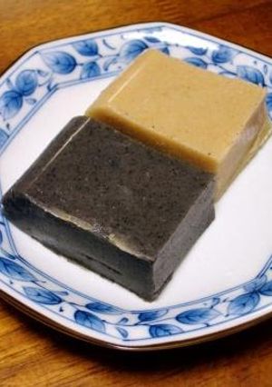 A picture of White Sesame, Black Sesame, and Golden Sesame Tofu.