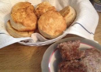 Easiest Way to Prepare Tasty Grandmas homemade biscuits