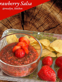 A picture of Strawberry Salsa.
