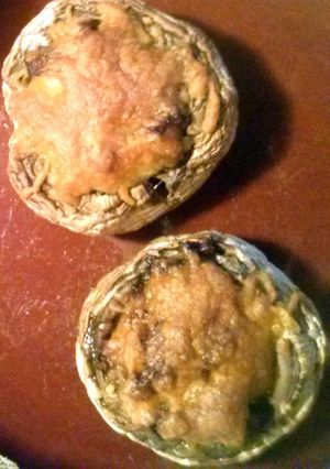 A picture of Mae's Stuffed Mushrooms.