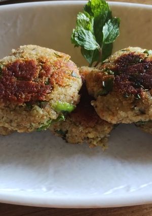 A picture of Wheat bread cutlet.