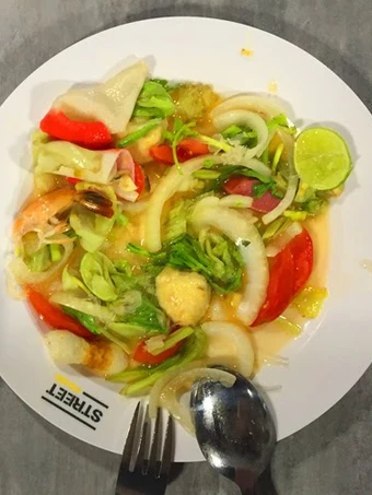 Simple Way Prepare Recipe Thai Calamari Salad with Vermicelli that is Delicious, Tasty}