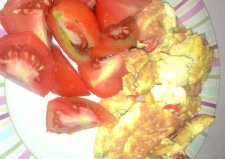Tomat, omlet tahu diet h 1