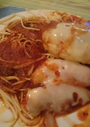 A picture of Chicken Parmesian.