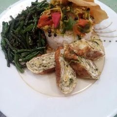 A picture of Egg rolls.