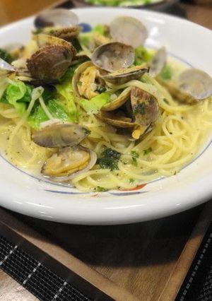 A picture of Spring Cabbage & Manila Clam Soup Pasta.