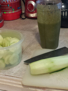 A picture of GREEN SMOOTHIE.