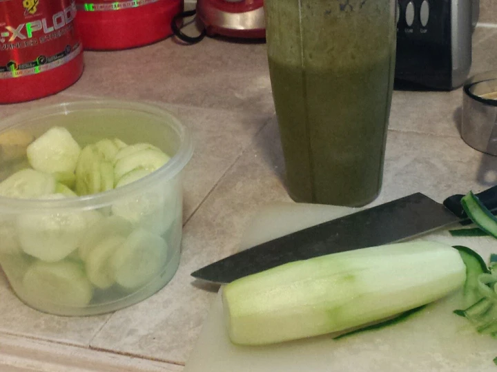 Recipe GREEN SMOOTHIE the Awesome  Appealing