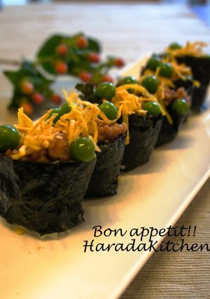 A picture of For Cherry Blossom Viewing Bentos✿ Soboro Gunkan Maki with 3 Colors of Spring✿.