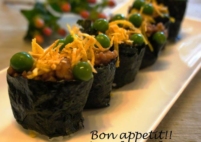 How to Prepare Perfect For Cherry Blossom Viewing Bentos✿ Soboro Gunkan Maki with 3 Colors of Spring✿