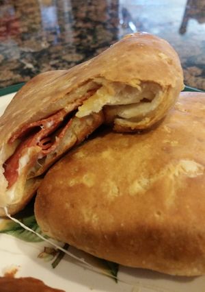 A picture of Pizza Pockets.