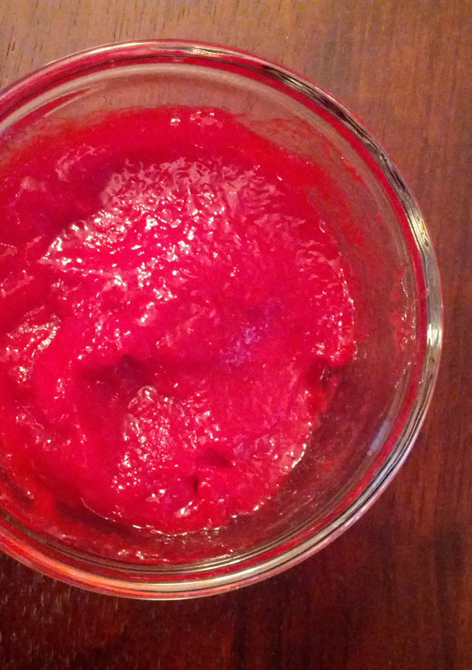 A picture of Raspberry filling.