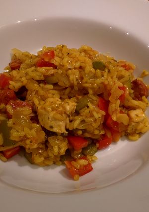A picture of Chicken and Chorizo Paella.