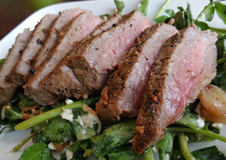 How to Prepare Homemade Watercress Steak Salad