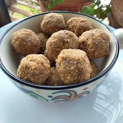 Oats Ladoo A picture of Oats Ladoo.
