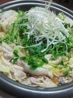 A picture of Layered Chinese Cabbage and Pork, Chinese Style Steamed Hot Pot.