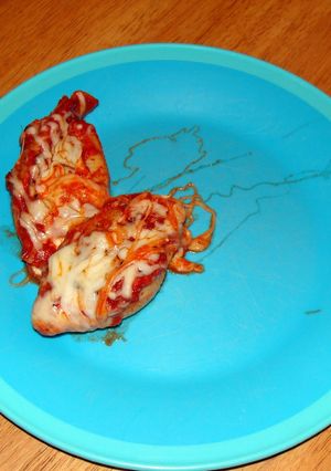 A picture of taisen's cheese stuffed shells.