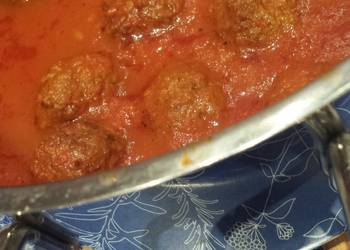 Update, Prepare Recipe Meatballs in rich Tomato Sauce  Dawood Basha  Delicious and Healthy