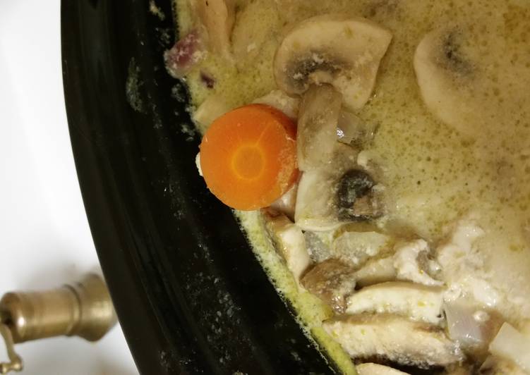 Easiest Way to Prepare Super Quick Homemade Slow Cooker Thai Green Curry Chicken