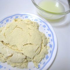 A picture of Easy Tofu Straining Method.