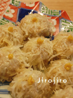 A picture of Jumbo Sized Shumai (Siu Mai) Dumplings with Shrimp.