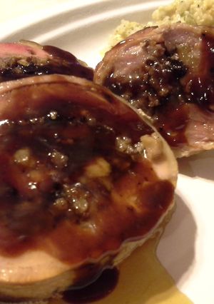 A picture of Barbecue Spiral Stuffed Pork Loin with bratwurst, apples & walnuts.