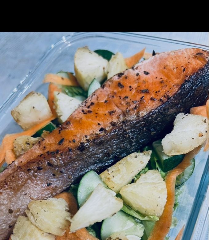 Foto resep Ikan Salmon panggang dengan singkong