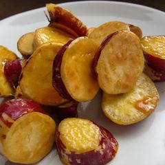 A picture of Caramelized Sweet Potatoes for Bento or Snacks.