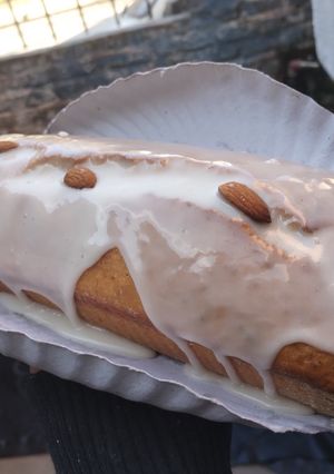 Una foto de Budín de mandarina glaseado, vegano 🌿
