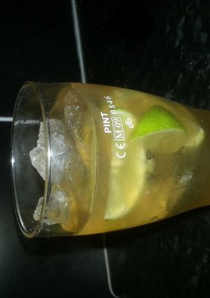A picture of Iced Peppermint tea.