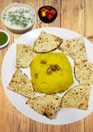 A picture of Peanut dal khichdi with garlic buttermilk.